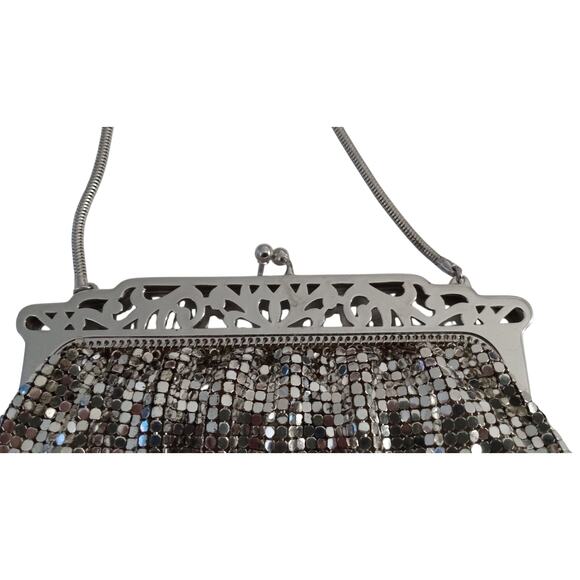 Vintage Whiting Davis Silver Metal Mesh Purse Evening Handbag - Picture 5 of 16